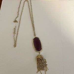 Kendra Scott Pendant Necklace. Never worn!